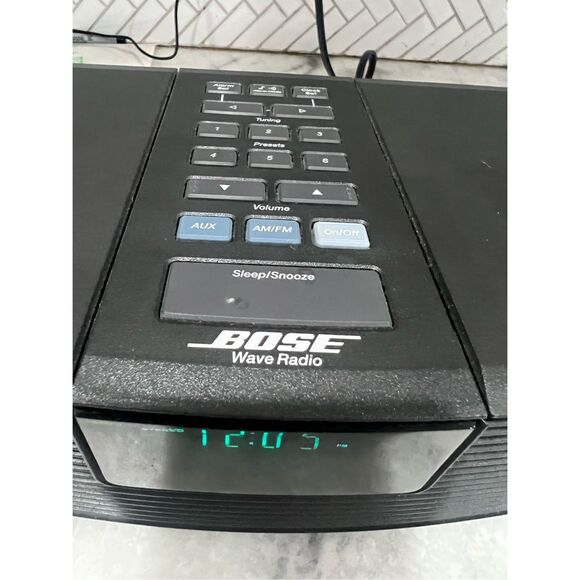 Bose Wave Radio AWR1-1G Black Alarm Clock AM/FM AUX Tested Works Great - Picture 3 of 10